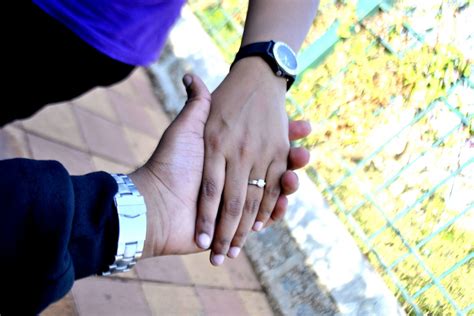 hand holding picture couple|couple hand picture real.